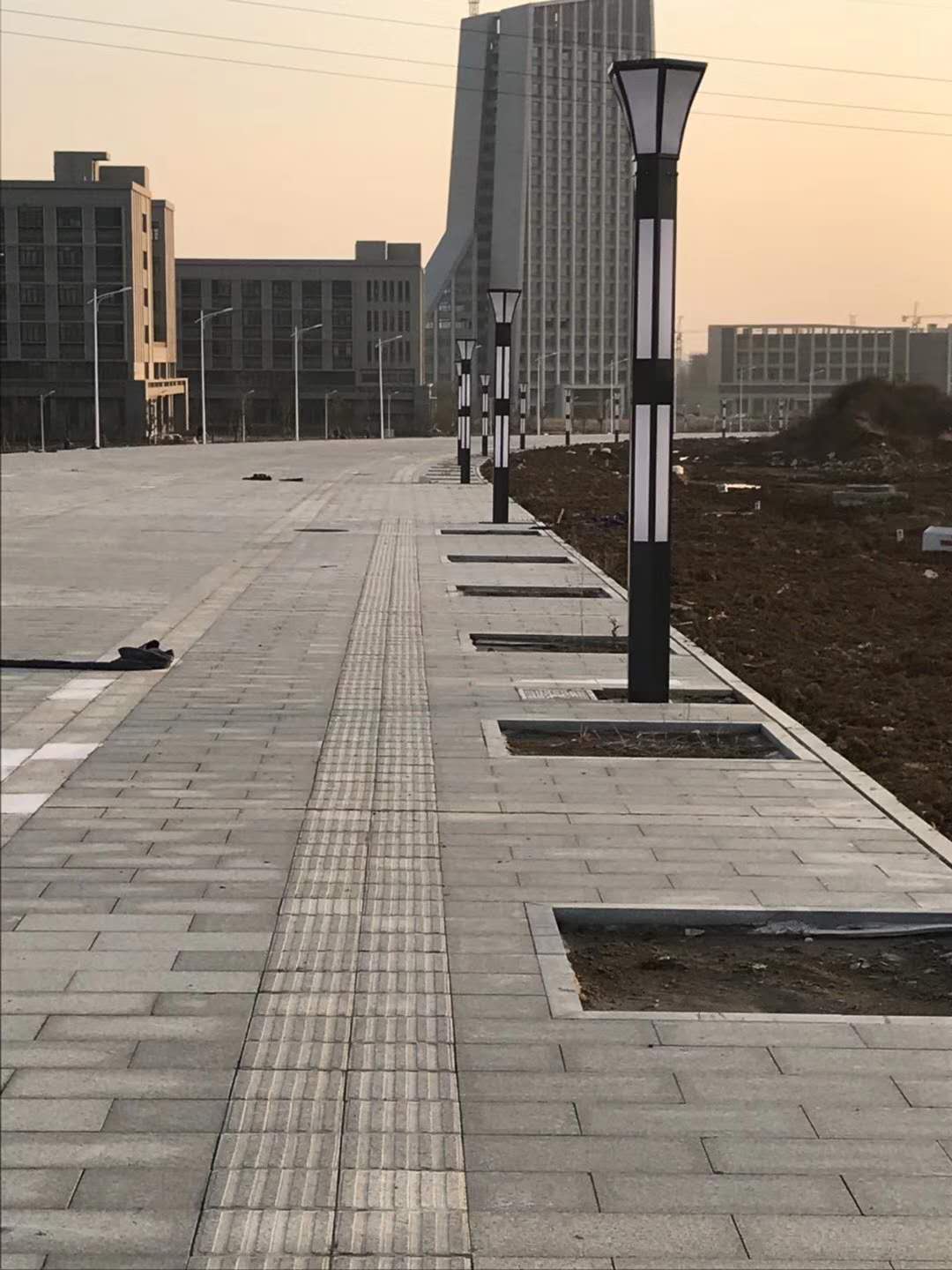 LED路燈、庭院燈、景觀(guān)燈_ led路燈價(jià)格